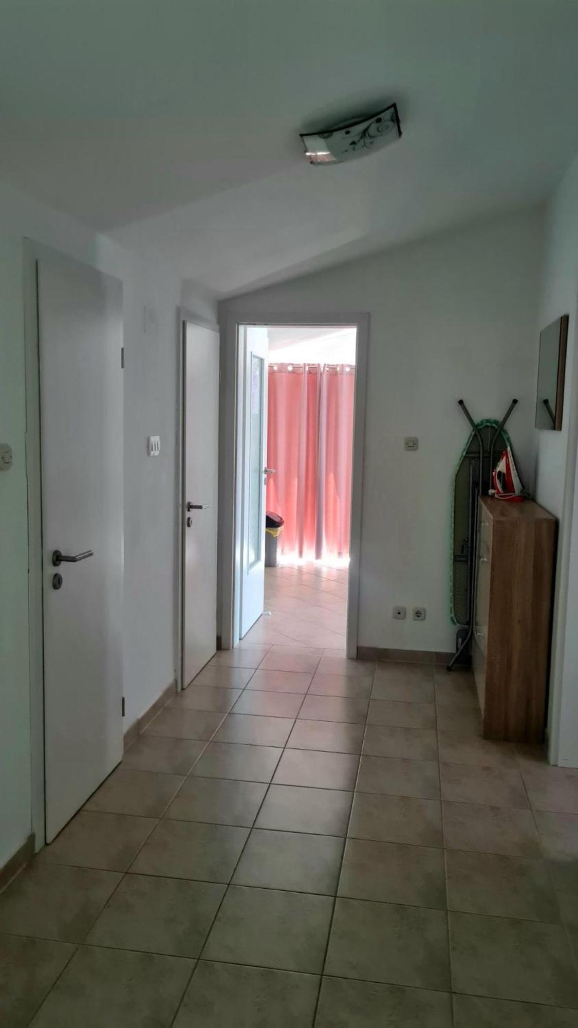 Apartment Ante Dugi Rat Bagian luar foto